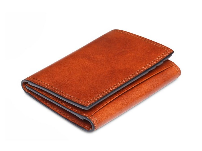 Bosca Italia Dolce Double I.D. Trifold Wallet - RFID Brown | ZAUNQ54763